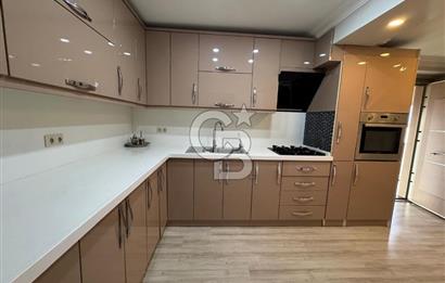 Sancaktepe de Manzaralı Müstakil Villa