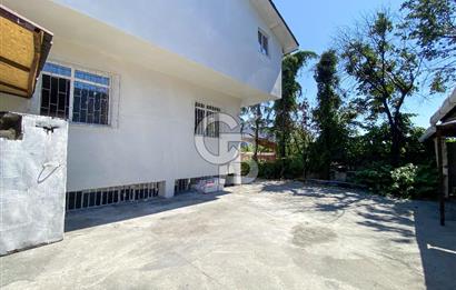 FARKLI İŞ KOLLARINA UYGUN, 3 KATLI, BAHÇELİ , 900 M2 KAPALI ALAN