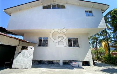FARKLI İŞ KOLLARINA UYGUN, 3 KATLI, BAHÇELİ , 900 M2 KAPALI ALAN