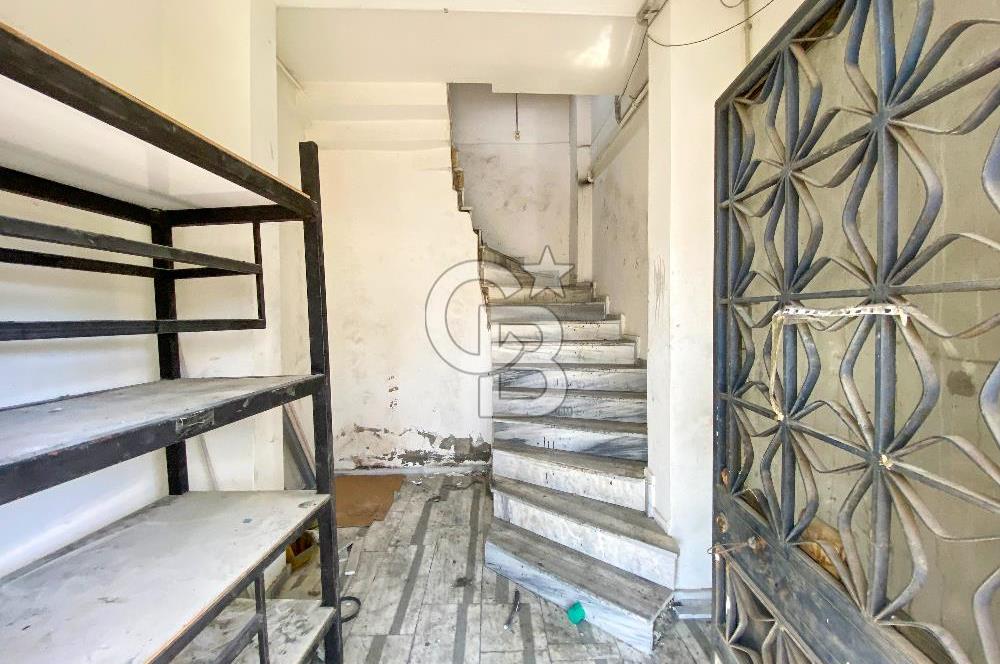 FARKLI İŞ KOLLARINA UYGUN, 3 KATLI, BAHÇELİ , 900 M2 KAPALI ALAN