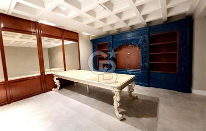 BOSTANCI KAVŞAĞI'NDA E-5 CEPHELİ KİRALIK KOMPLE BİNA