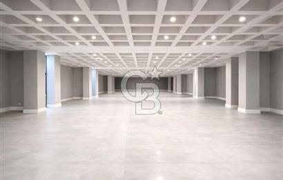 BOSTANCI KAVŞAĞI'NDA E-5 CEPHELİ KİRALIK KOMPLE BİNA