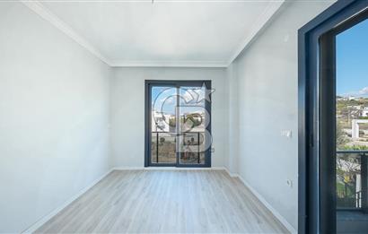 Seferihisar Akarcada Sıfır 5+1 Teraslı Yerden Isıtmalı 