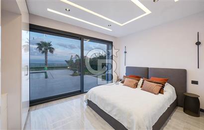 Yenibağarası'nda 1053m2 Arsalı Akıllı Sistemli Lüks Malikane