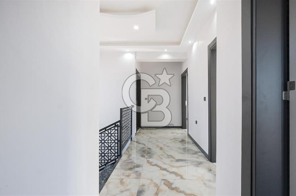 Buca Belenbaşı Yerden Isıtmalı Geniş Villa 