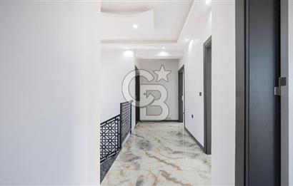 Buca Belenbaşı Yerden Isıtmalı Geniş Villa 