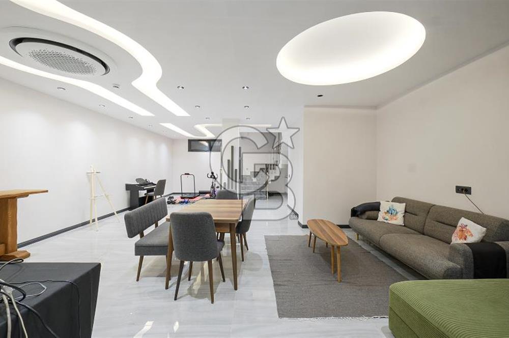 Yenibağarası'nda 1053m2 Arsalı Akıllı Sistemli Lüks Malikane