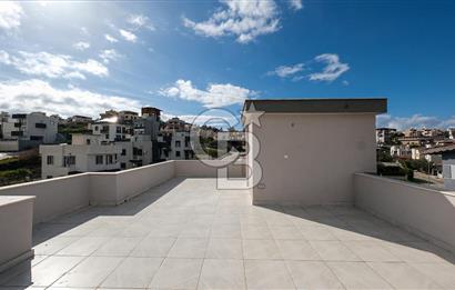 Akarca da Denize Yakın, Avantajlı Konumlu Bahçeli Dubleks 