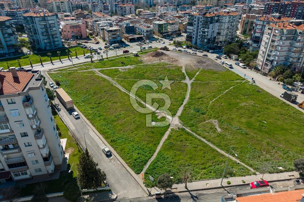 İzmir Bayraklı'da Hastane İmarlı Satılık Emsalsiz Fırsat Arsa