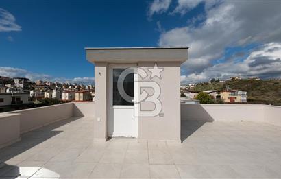 Akarca da Denize Yakın, Avantajlı Konumlu Bahçeli Dubleks 