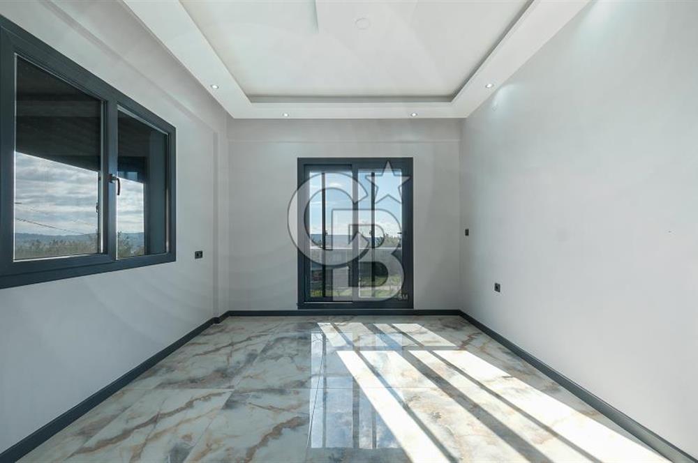 Buca Belenbaşı Yerden Isıtmalı Geniş Villa 