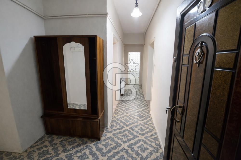 Buca Fırat Mahallesinde Satılık | Garajlı ve Teraslı Komple Bina 