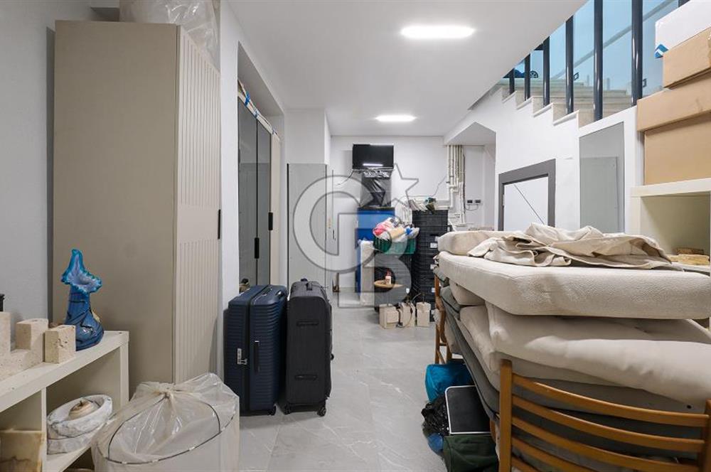 Yenibağarası'nda 1053m2 Arsalı Akıllı Sistemli Lüks Malikane