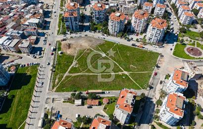 İzmir Bayraklı'da Hastane İmarlı Satılık Emsalsiz Fırsat Arsa
