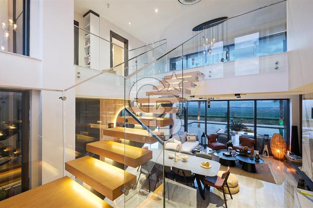 Yenibağarası'nda 1053m2 Arsalı Akıllı Sistemli Lüks Malikane