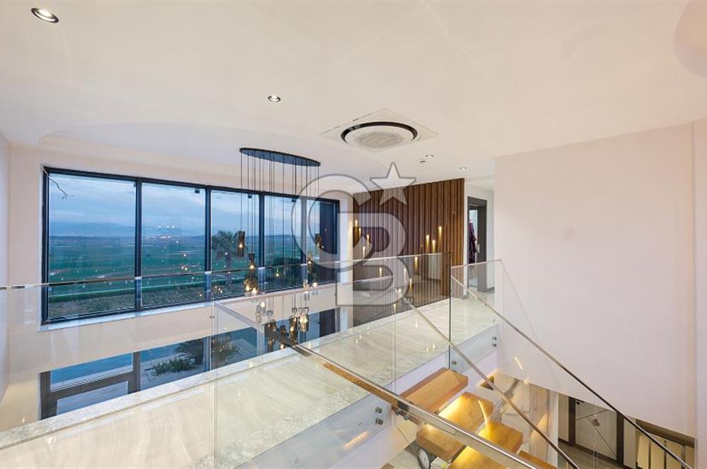 Yenibağarası'nda 1053m2 Arsalı Akıllı Sistemli Lüks Malikane