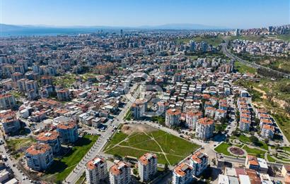 İzmir Bayraklı'da Hastane İmarlı Satılık Emsalsiz Fırsat Arsa