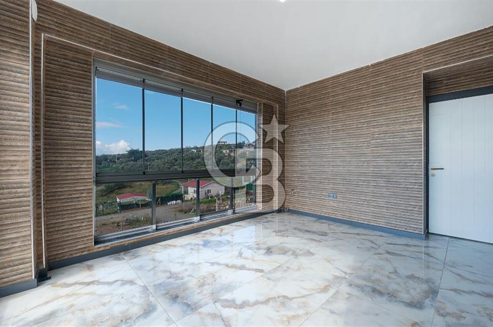 Buca Belenbaşı Yerden Isıtmalı Geniş Villa 