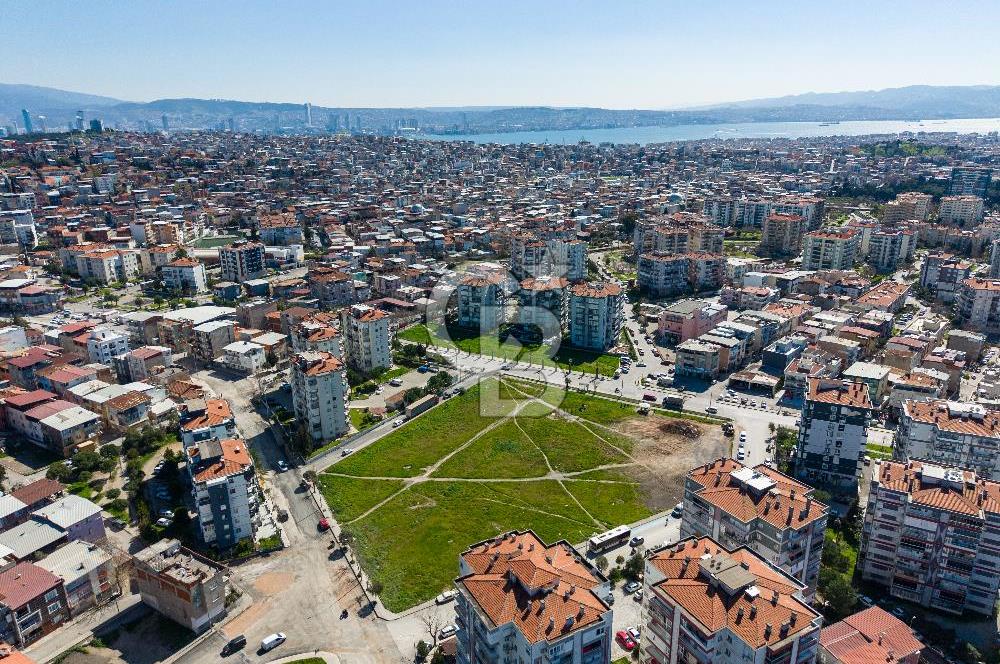 İzmir Bayraklı'da Hastane İmarlı Satılık Emsalsiz Fırsat Arsa