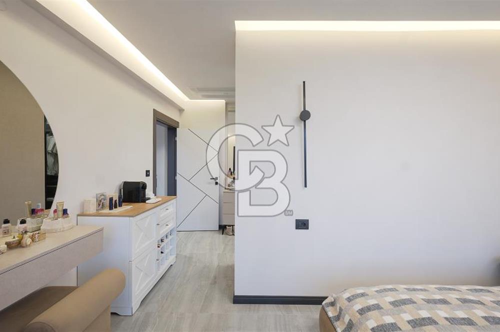 Yenibağarası'nda 1053m2 Arsalı Akıllı Sistemli Lüks Malikane