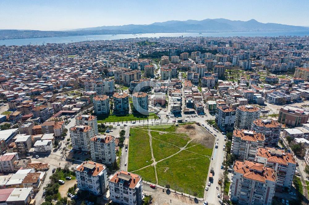 İzmir Bayraklı'da Hastane İmarlı Satılık Emsalsiz Fırsat Arsa