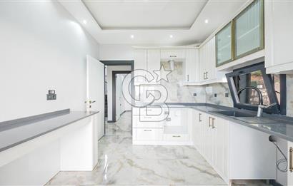 Buca Belenbaşı Yerden Isıtmalı Geniş Villa 