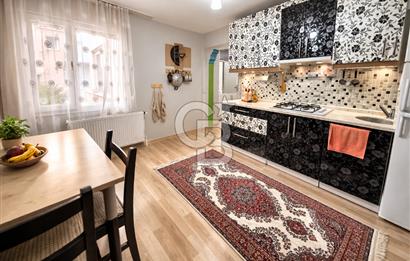 Buca Fırat Mahallesinde Satılık | Garajlı ve Teraslı Komple Bina 