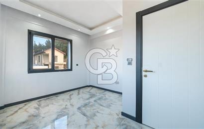 Buca Belenbaşı Yerden Isıtmalı Geniş Villa 