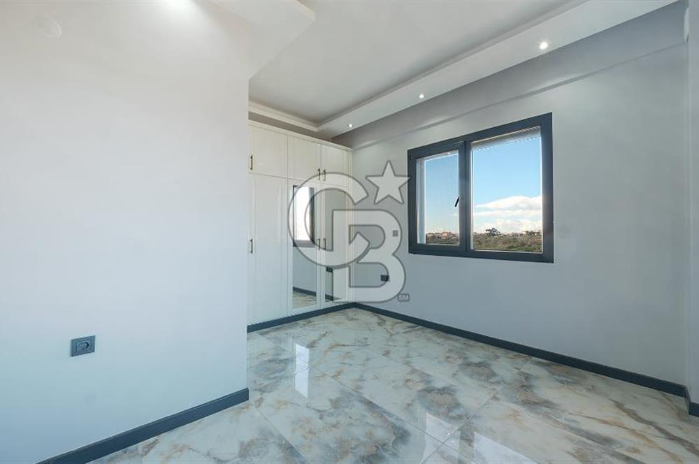 Buca Belenbaşı Yerden Isıtmalı Geniş Villa 