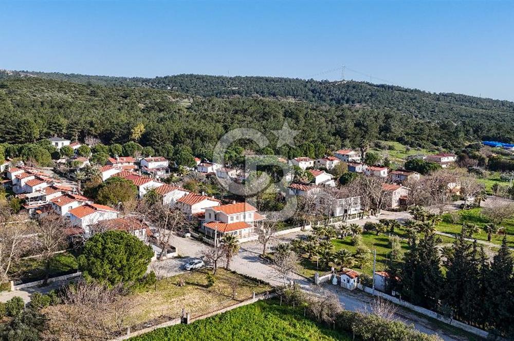 Urla Kuşçular Molakentte Köşe 3+1 Dubleks 500 m² Favorilerime Ekle Yazdır Facebook ile paylaş