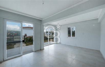 Akarca da Denize Yakın, Avantajlı Konumlu Bahçeli Dubleks 