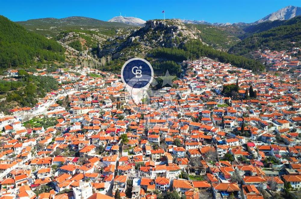 Muğla Menteşe Camikebir Mahallesi’nde 179,64 m² Arsa İçinde Satılık Kargir Ev