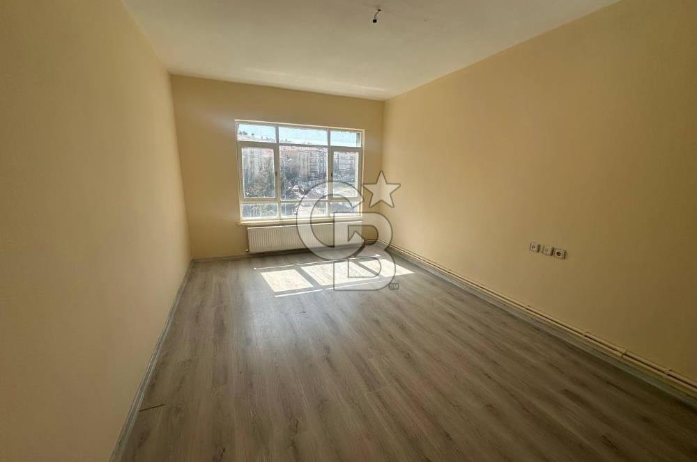 Örnek Mah., Örnek Cad. 60 m², Boş, 2.Kat, Satılık, 1+1 Daire