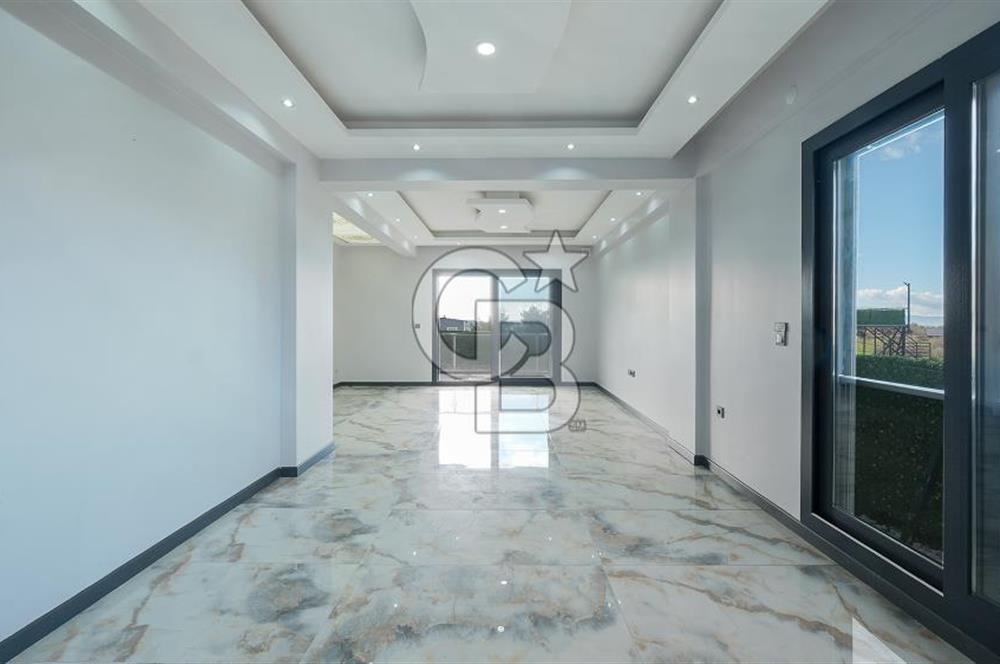 Buca Belenbaşı Yerden Isıtmalı Geniş Villa 