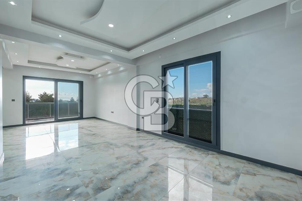 Buca Belenbaşı Yerden Isıtmalı Geniş Villa 