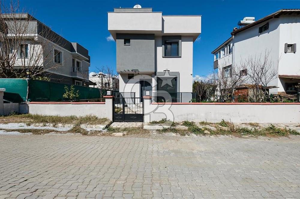 Seferihisar Akarcada Sıfır 5+1 Teraslı Yerden Isıtmalı 