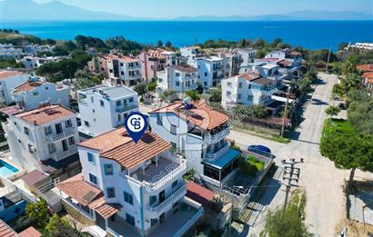 Kuşadası Kadınlar Denizi'nde Denize 300m, Masrafsız, Havuzlu ve Tam Müstakil Lüks Villa