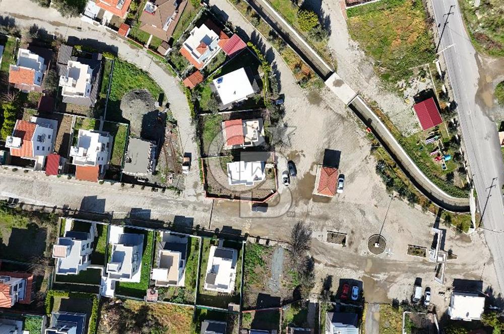 Akarca da Denize Yakın, Avantajlı Konumlu Bahçeli Dubleks 