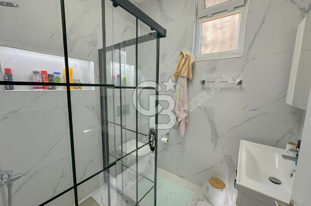 Kuşadası Kadınlar Denizi'nde Denize 300m, Masrafsız, Havuzlu ve Tam Müstakil Lüks Villa