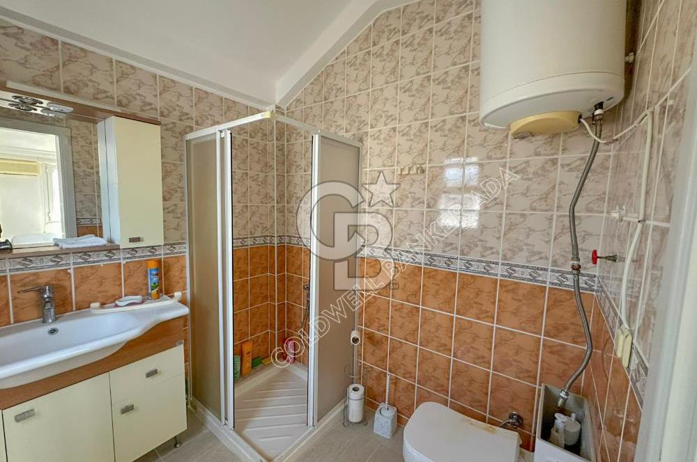 Kuşadası Kadınlar Denizi'nde Denize 300m, Masrafsız, Havuzlu ve Tam Müstakil Lüks Villa