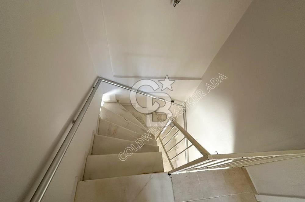 Kuşadası Yılancı Burnu Belmantur’da Tam Tadilatlı Sezonluk Villa