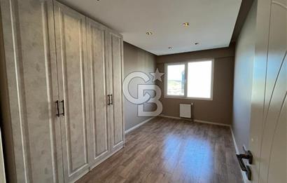 Folkart Line'da Site İçinde Bakımlı 3+1 Kiralık Daire