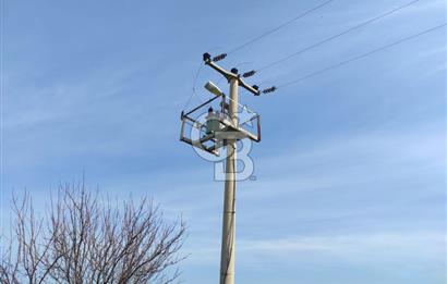 İzmir Çanakkale Anayoluna Sıfır I Elektrik ve Suyu Olan Satılık Arazi