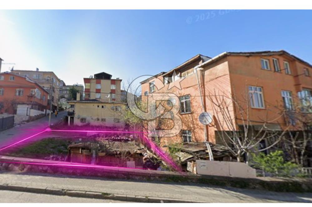 ÜSKÜDAR YAVUZTÜRK'TE KÖŞE ARSA