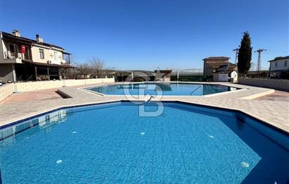 Aydoğanlar Sitesinde Satılık Deniz Manzaralı Tripleks Villa