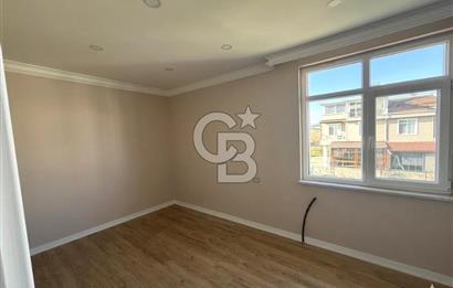 Aydoğanlar Sitesinde Satılık Deniz Manzaralı Tripleks Villa