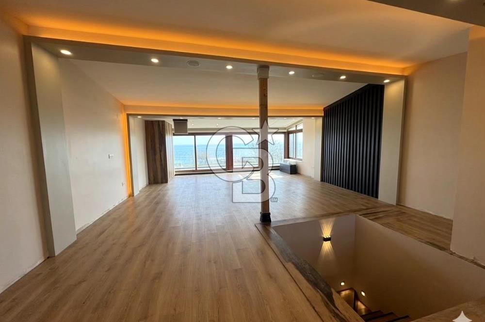 Aydoğanlar Sitesinde Satılık Deniz Manzaralı Tripleks Villa