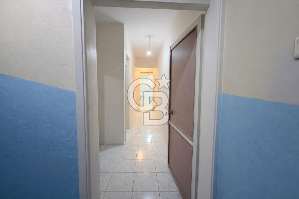 Buca Fırat Mahallesinde Satılık | Garajlı ve Teraslı Komple Bina 