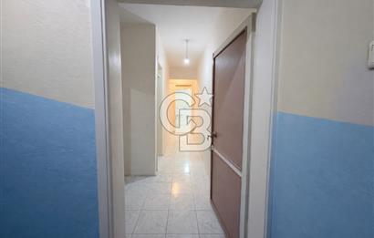 Buca Fırat Mahallesinde Satılık | Garajlı ve Teraslı Komple Bina 