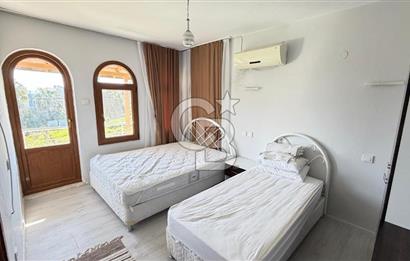 Mordoğan Ayıbalığı'nda Denize Yürüme Mesafesi'nde Satılık Otel